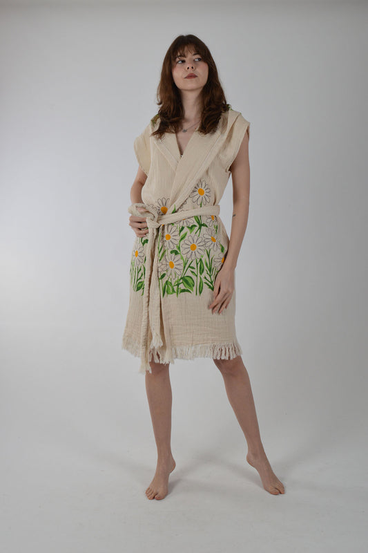 Papatya Desenli Müslin Yelek