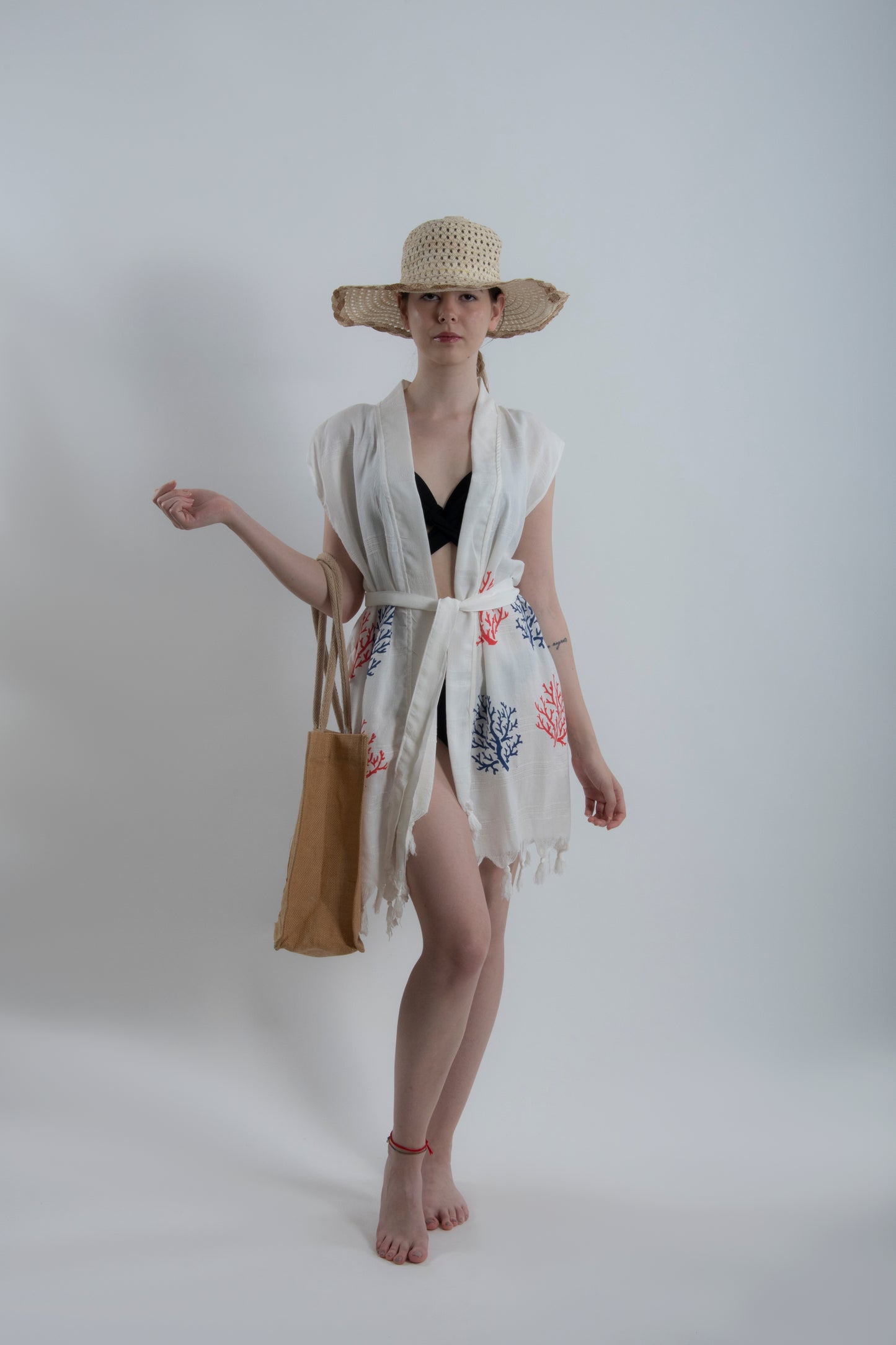 Kırmızı Mavi Mercan Desenli Viskon Kuşaklı Kimono Yelek
