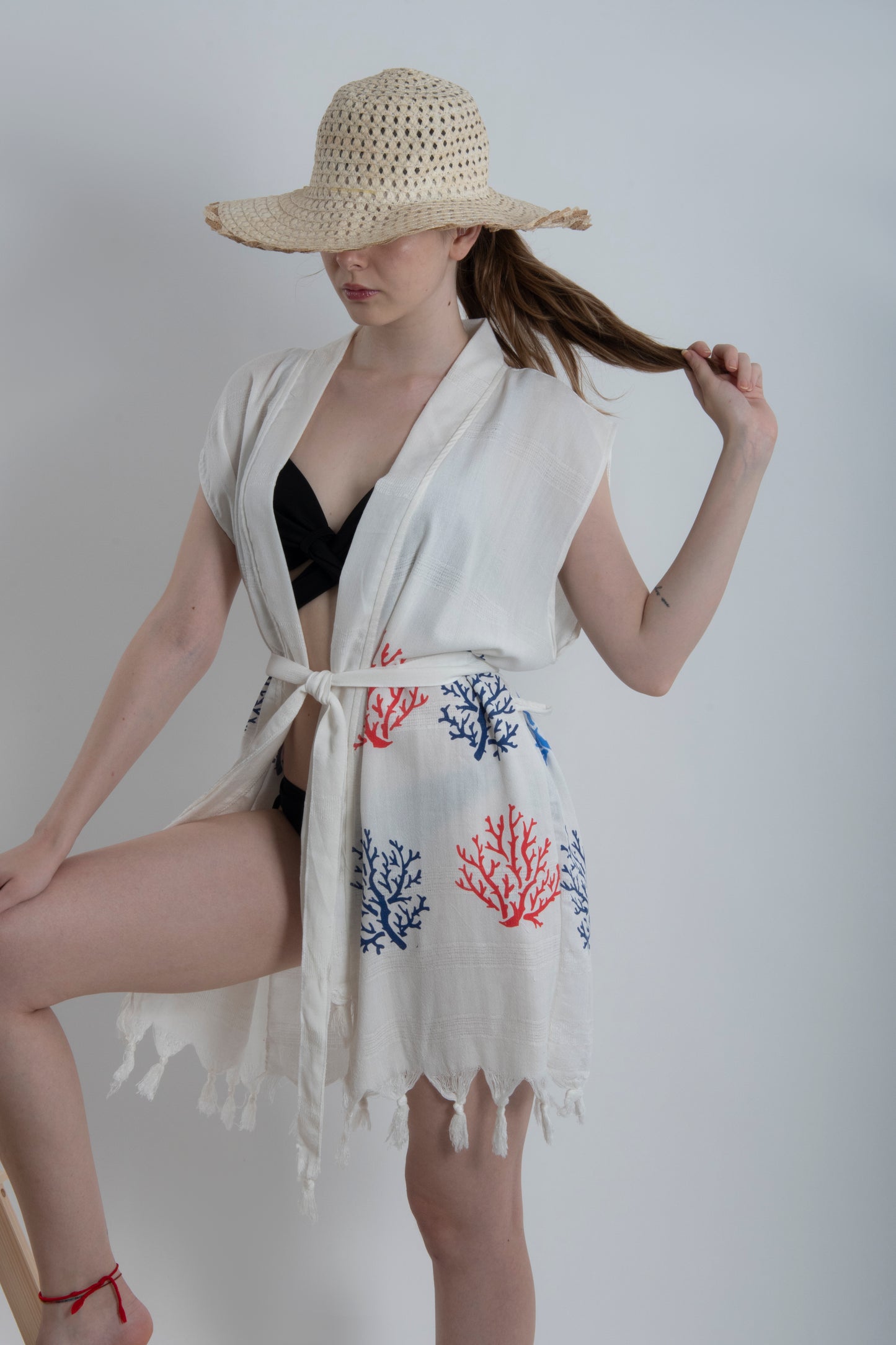 Kırmızı Mavi Mercan Desenli Viskon Kuşaklı Kimono Yelek