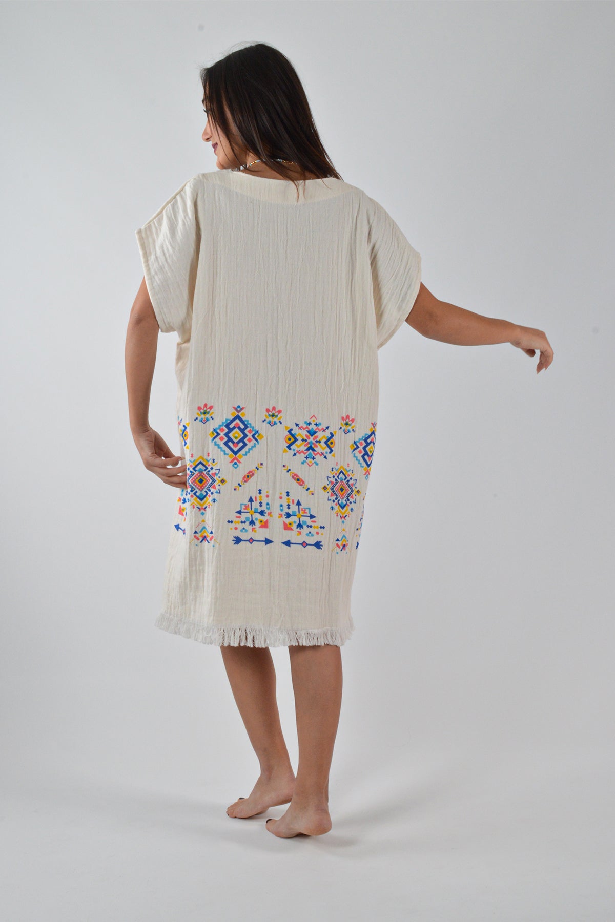 Müslin Kilim Desenli Müslin V Yaka Elbise