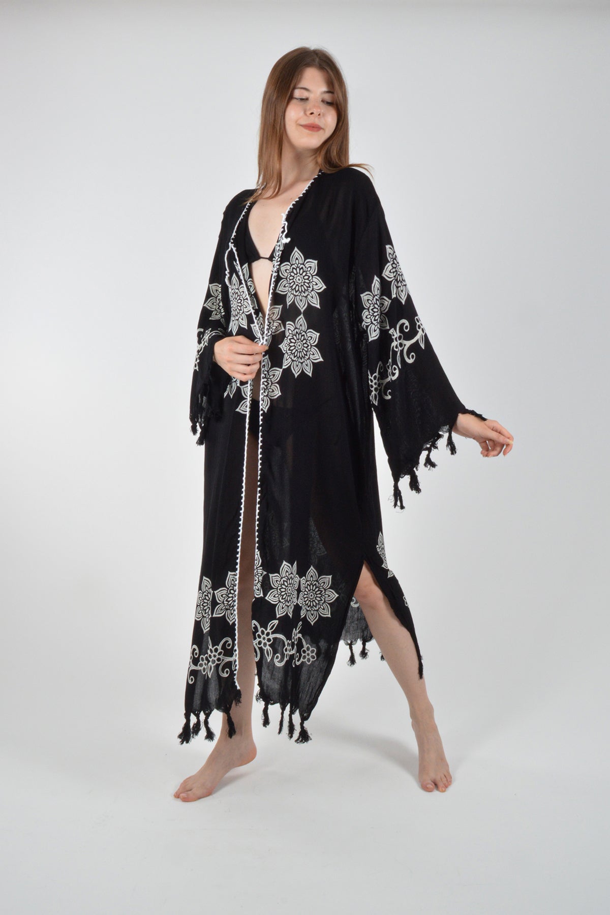 Siyah Retro Çiçek Desenli Viskon Kimono Kaftan